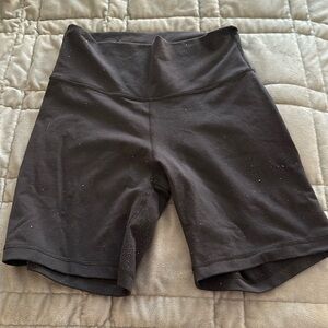 aritzia biker shorts